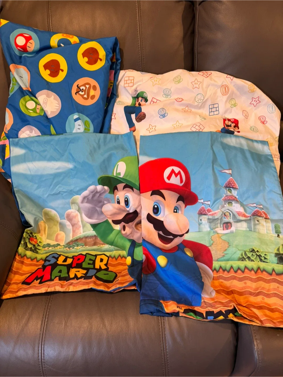 Super Mario Comforter & Pillowcase Set image indicator(3)