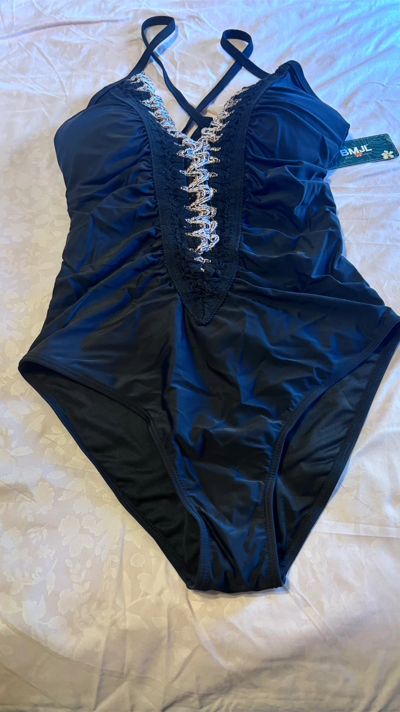 🧡SMJL Swimsuit - Black One Piece