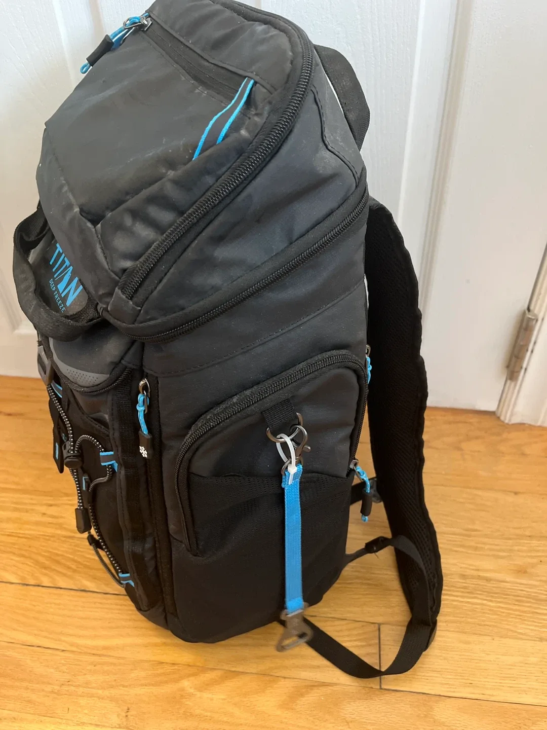 Insulated Back Pack / Sac à dos isolé image indicator(2)