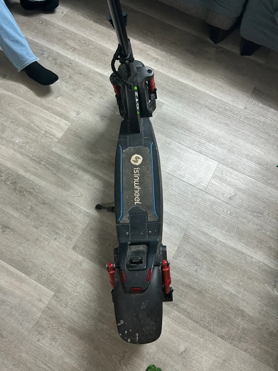 Isinwheel GT2 Electric Scooter image indicator(4)