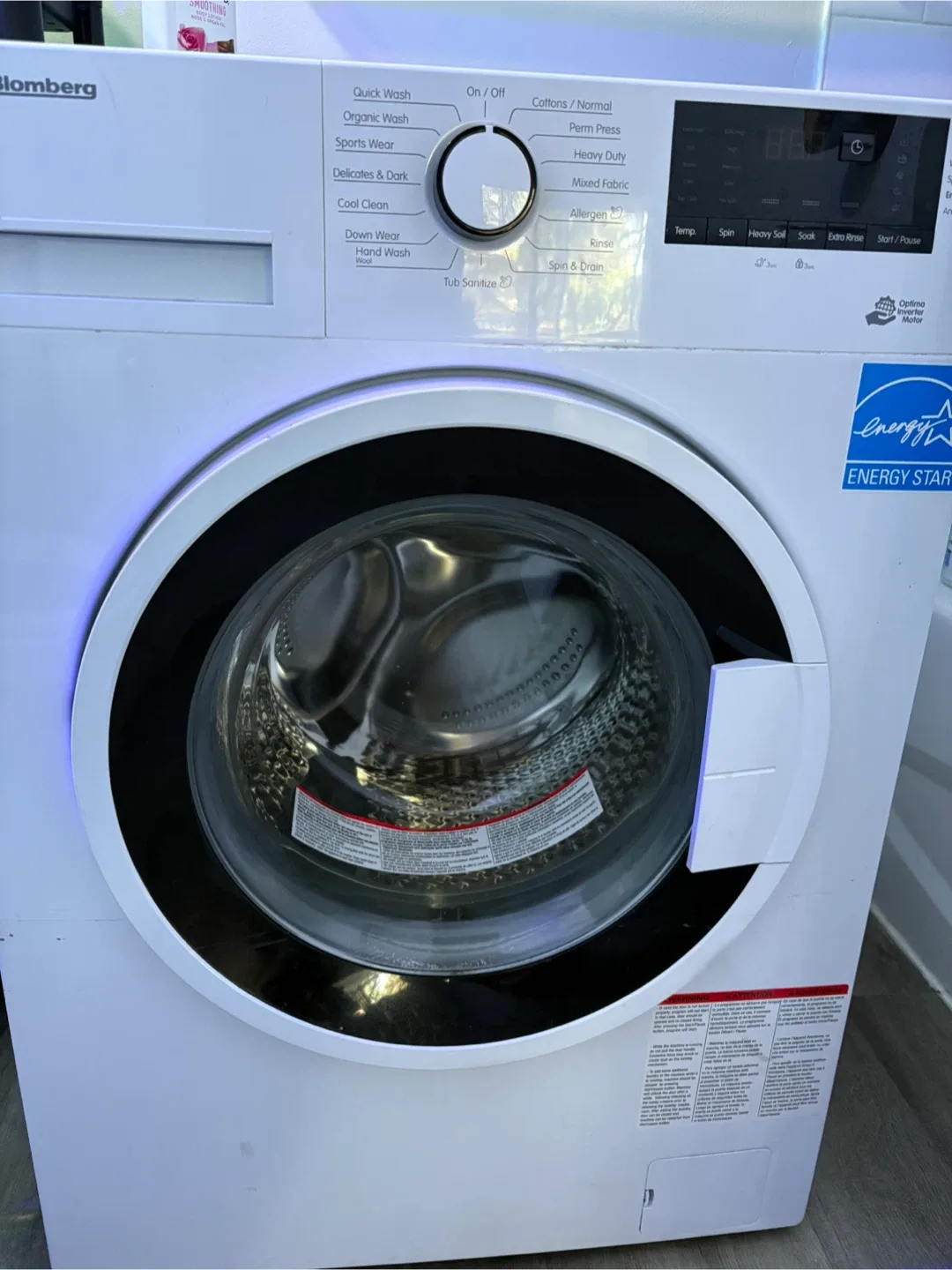 Blomberg WM72200W 24-inch Stackable Washing Machine image indicator(3)