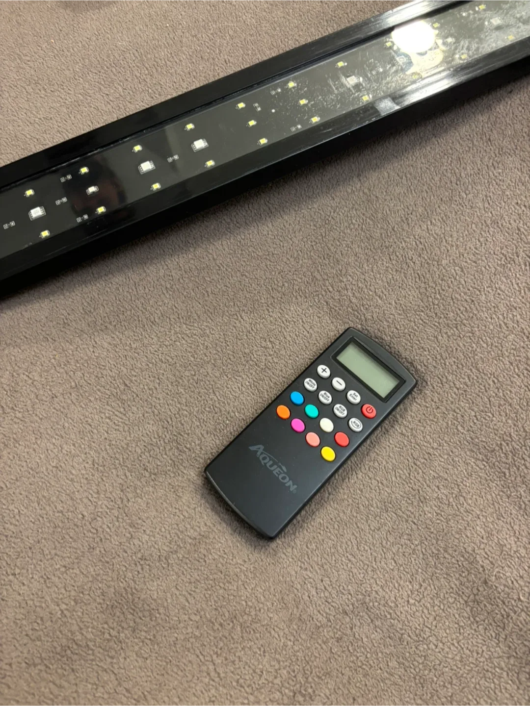 Aqueon OptiBright Aquarium LED Light Fixture with Remote image indicator(2)