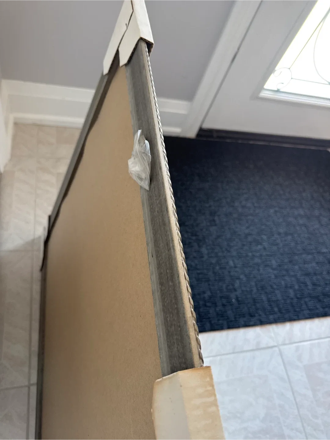 Framed Wall Mirror image indicator(2)