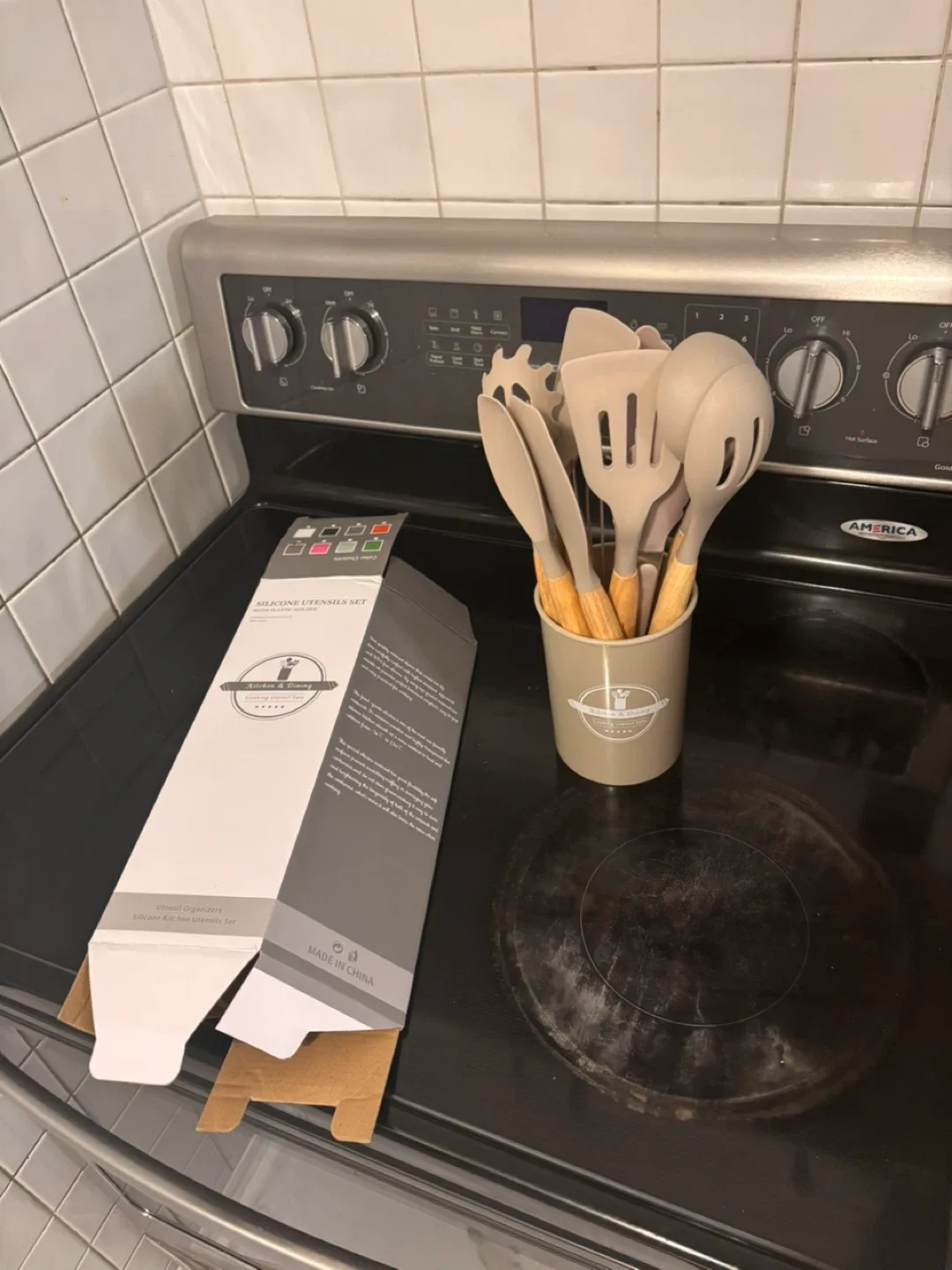 Silicone Utensil Set w/ Holder image indicator(2)