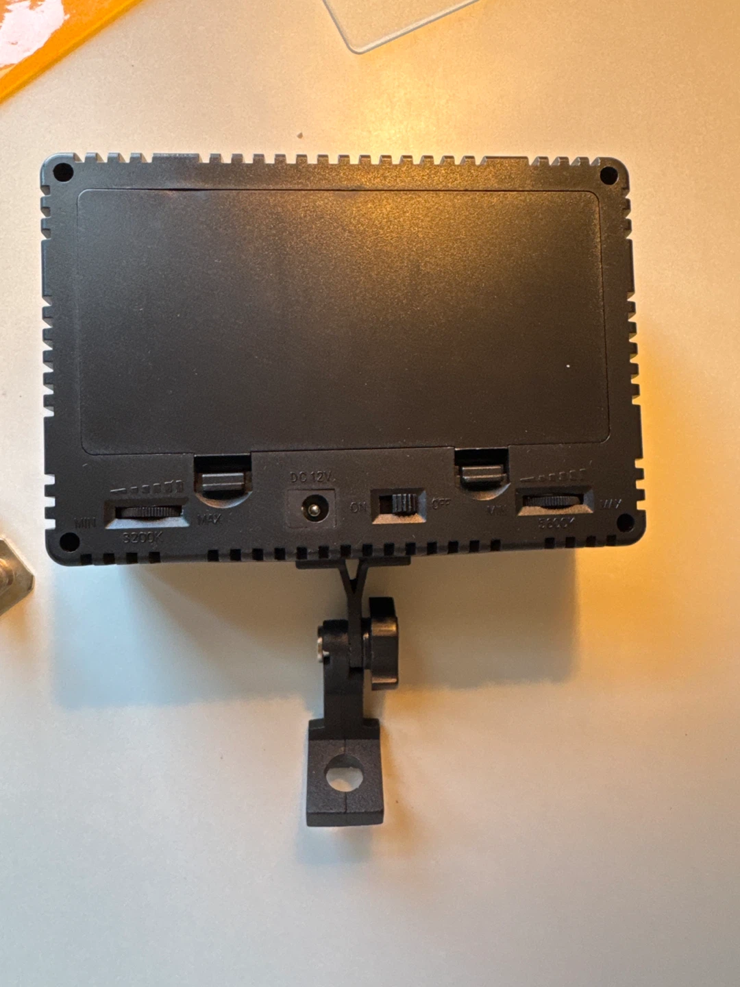 Bescor FP-180 Field-Pro LED Lighting - photo 3