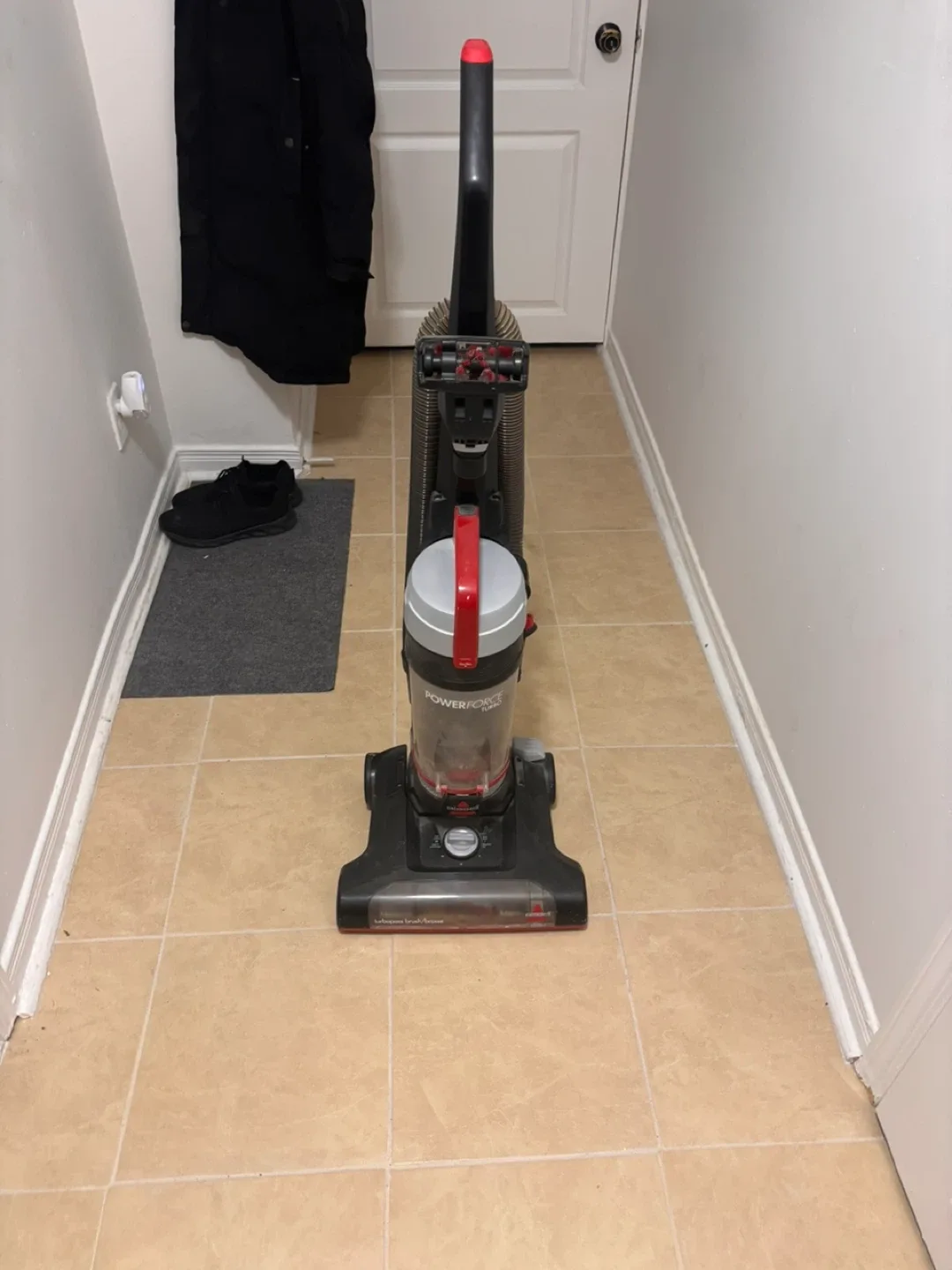 Bissell PowerForce Helix Vacuum image indicator(2)