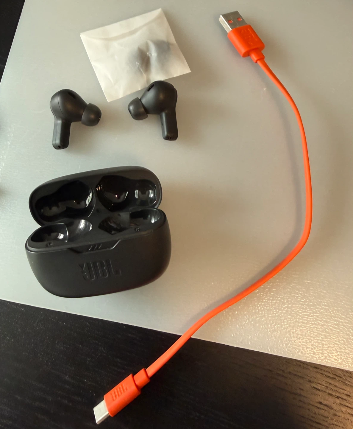 JBL vibe  beam Wireless Earbuds - Black