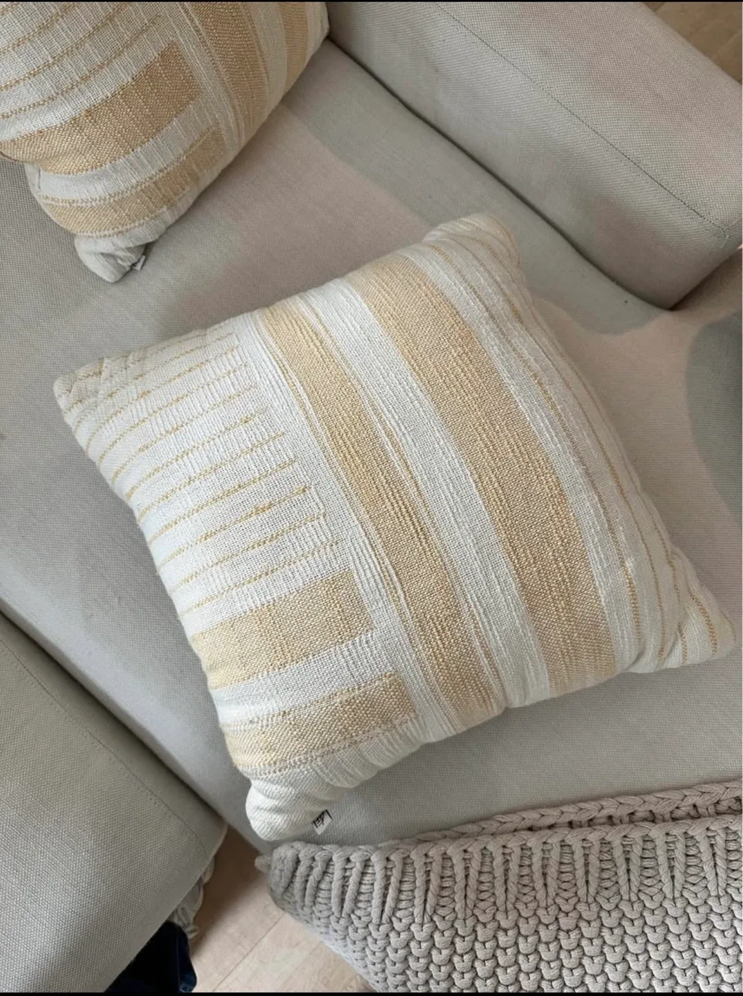 Decorative Throw Pillows - Set of 2 image indicator(3)