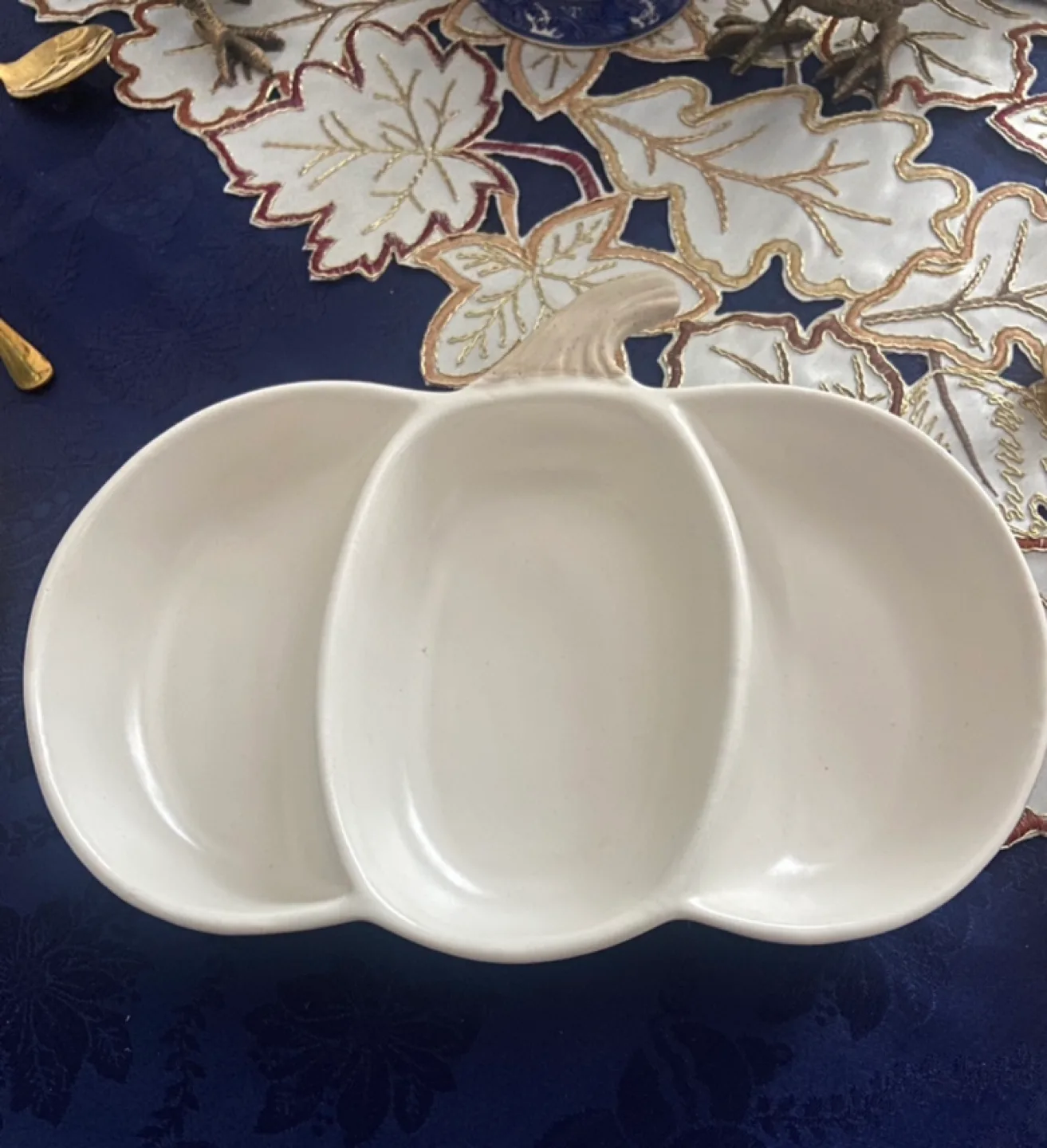 Arlington Designs Pumpkin Shaped Serving Dish image indicator(6)