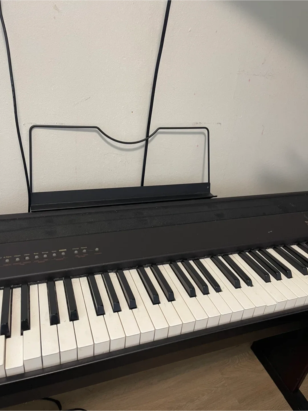 Roland FP Digital Piano image indicator(9)