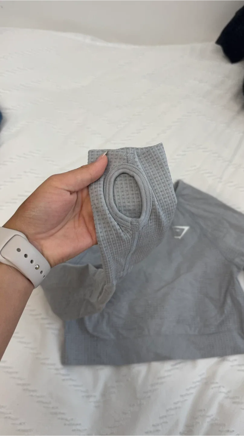 Gymshark Grey Long Sleeve Top - Size S image indicator(3)