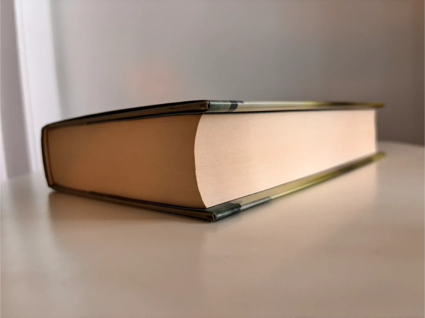 Insurgent by Veronica Roth (First Edition Hardcover) image indicator(4)