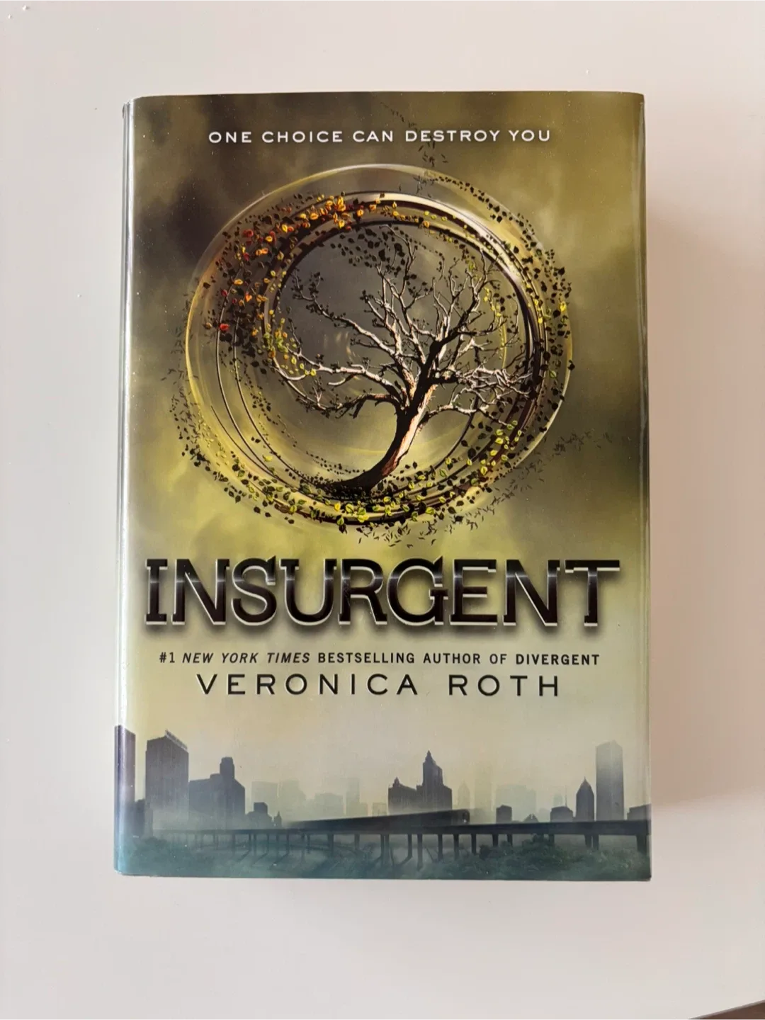 Insurgent by Veronica Roth (First Edition Hardcover) thumbnail