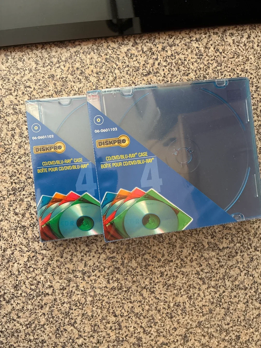 New DISKPRO CD/DVD/Blu-Ray Cases - 4 Pack