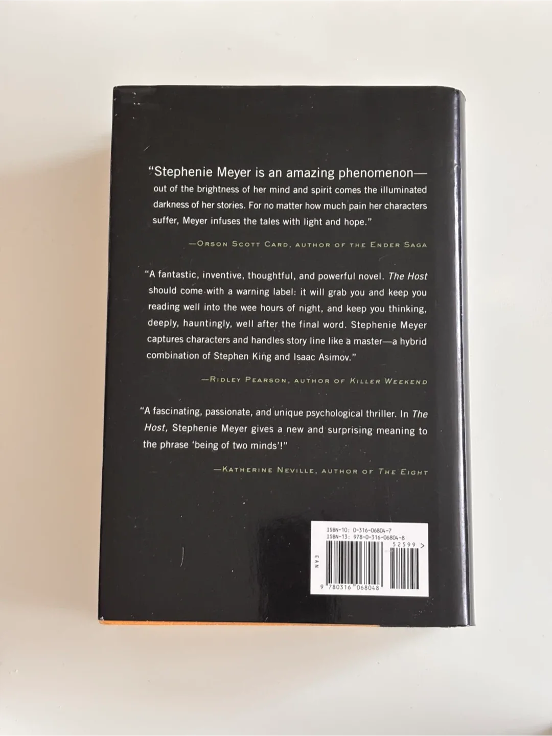 The Host by Stephenie Meyer (First Edition Hardcover) image indicator(2)