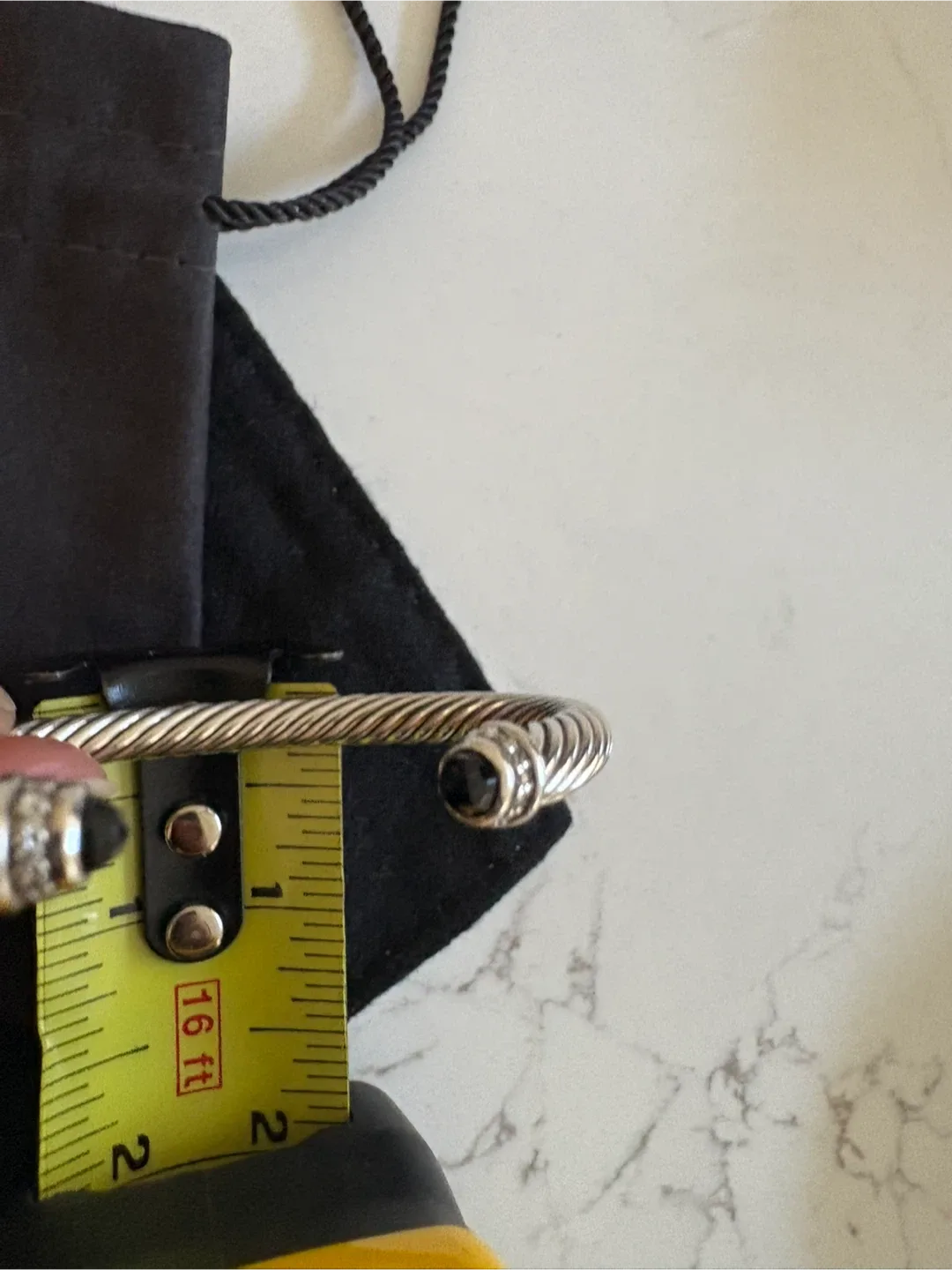 David Yurman Classic Cable * Silver with Diamonds & Black Onyx image indicator(6)