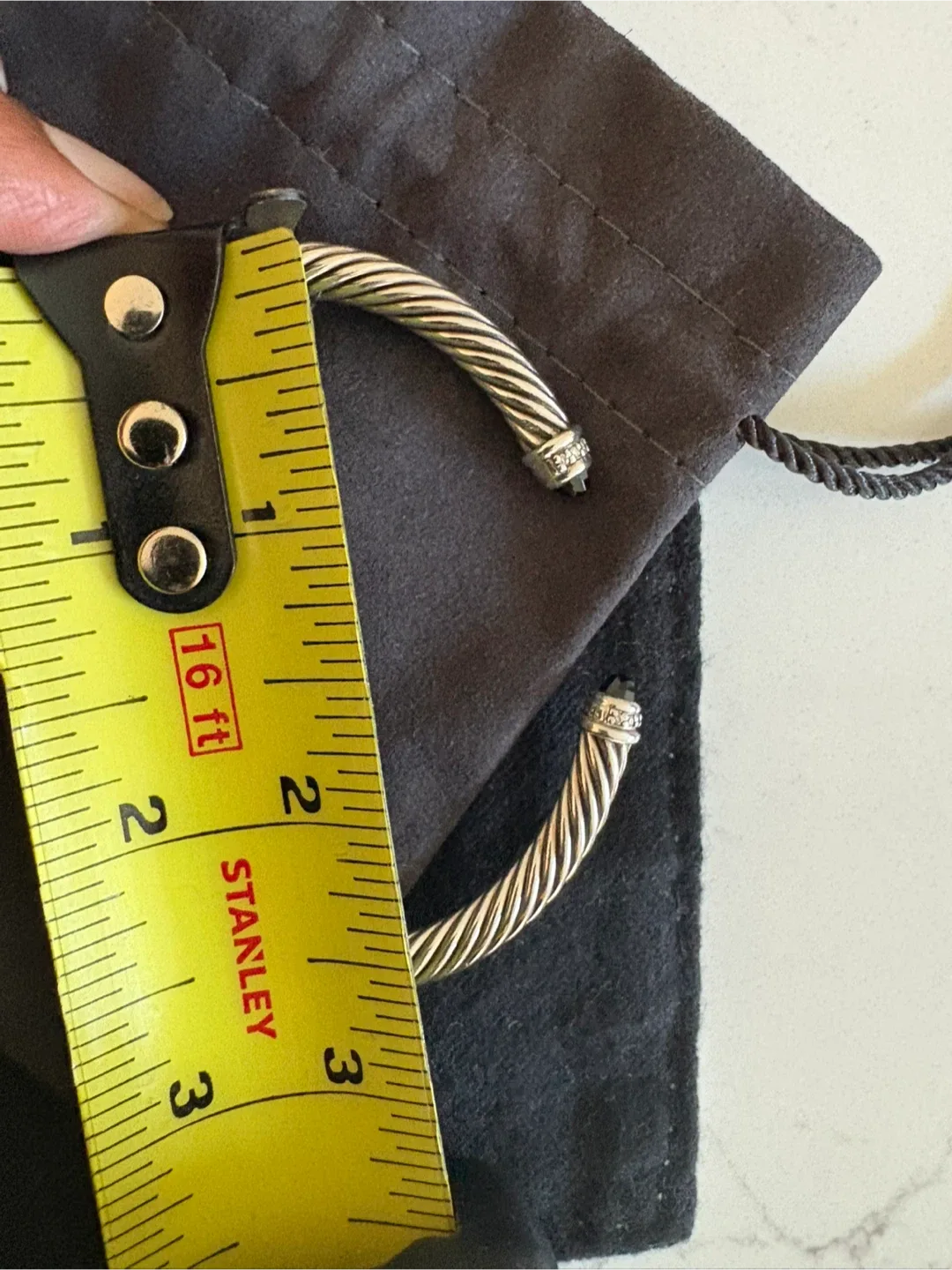 David Yurman Classic Cable * Silver with Diamonds & Black Onyx image indicator(7)