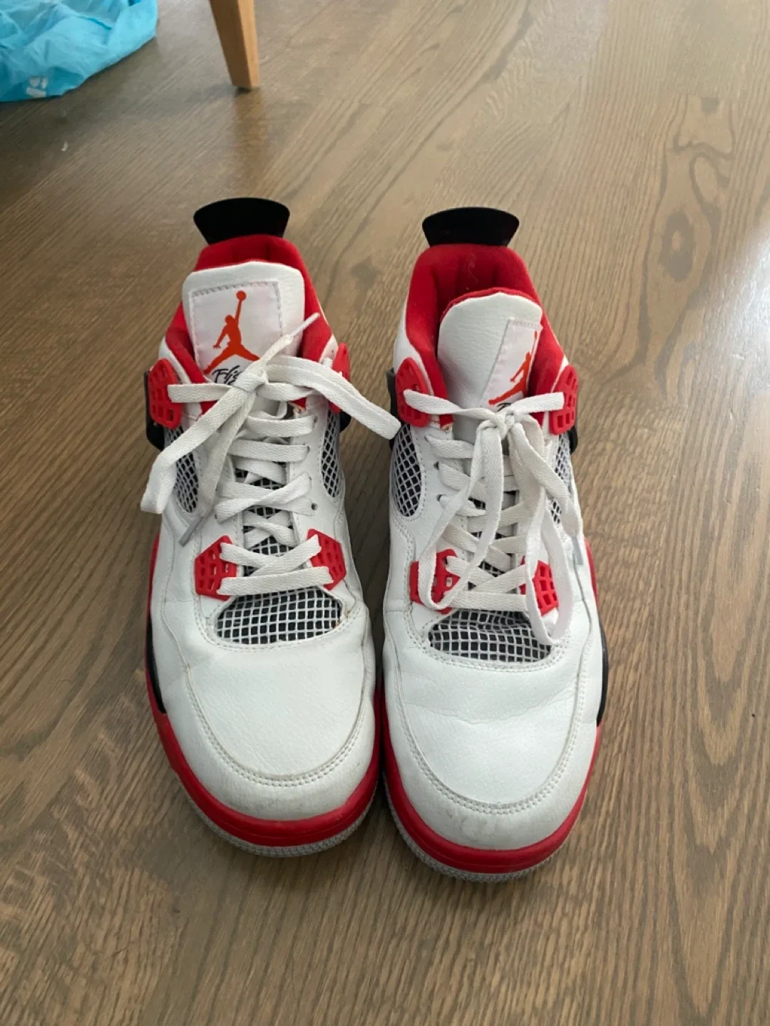 Nike Air Jordan 4 Retro Fire Red image indicator(3)