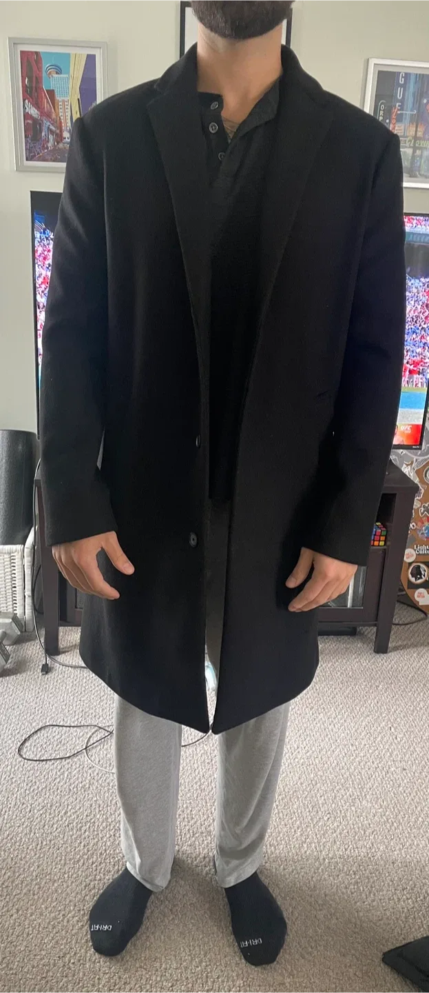 Zara Men’s Black Overcoat - Size L
