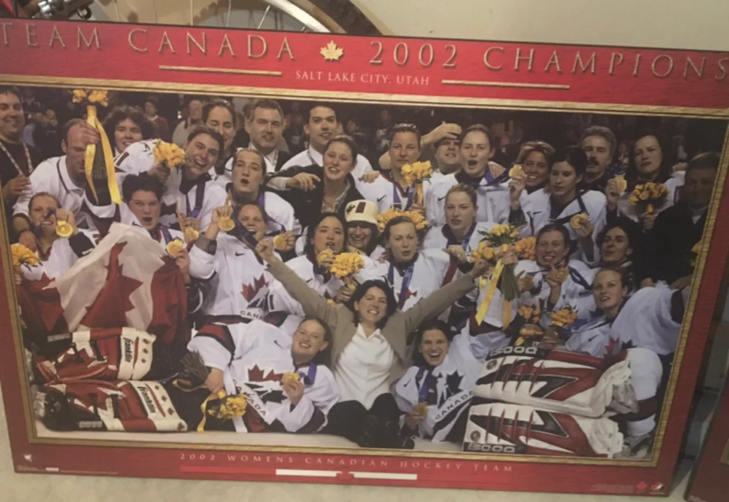 Team Canada 2002 - Hockey Champions - Wooden Mounted Prints image indicator(3)