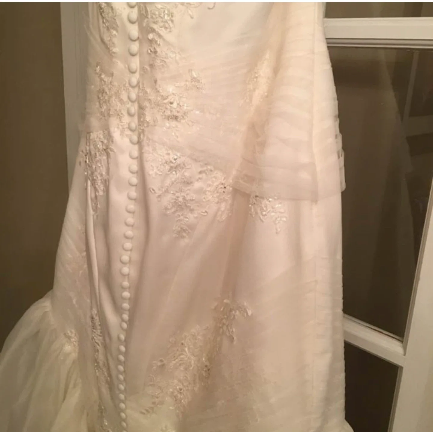 Zac Posen Wedding Dress Size 18W image indicator(3)