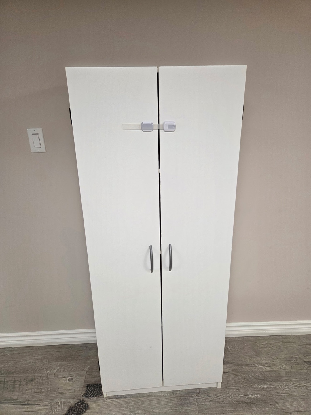 White Cabinet with Shelves