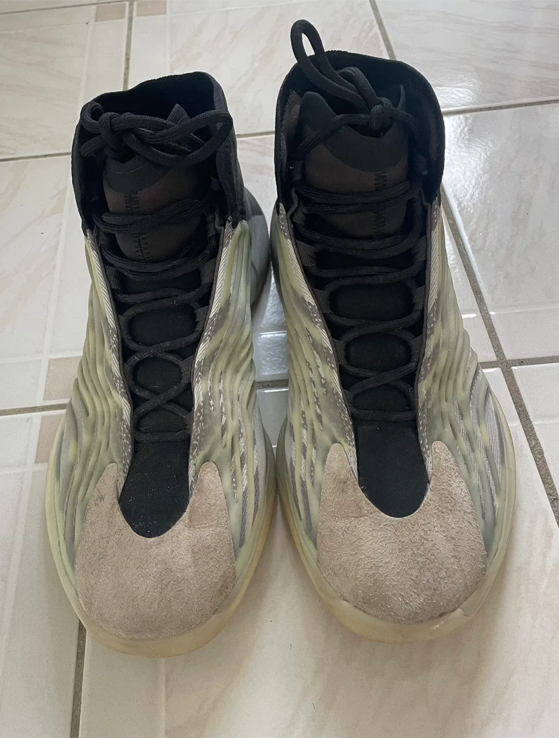 Adidas Yeezy Knit Runner Boot Size 11.5