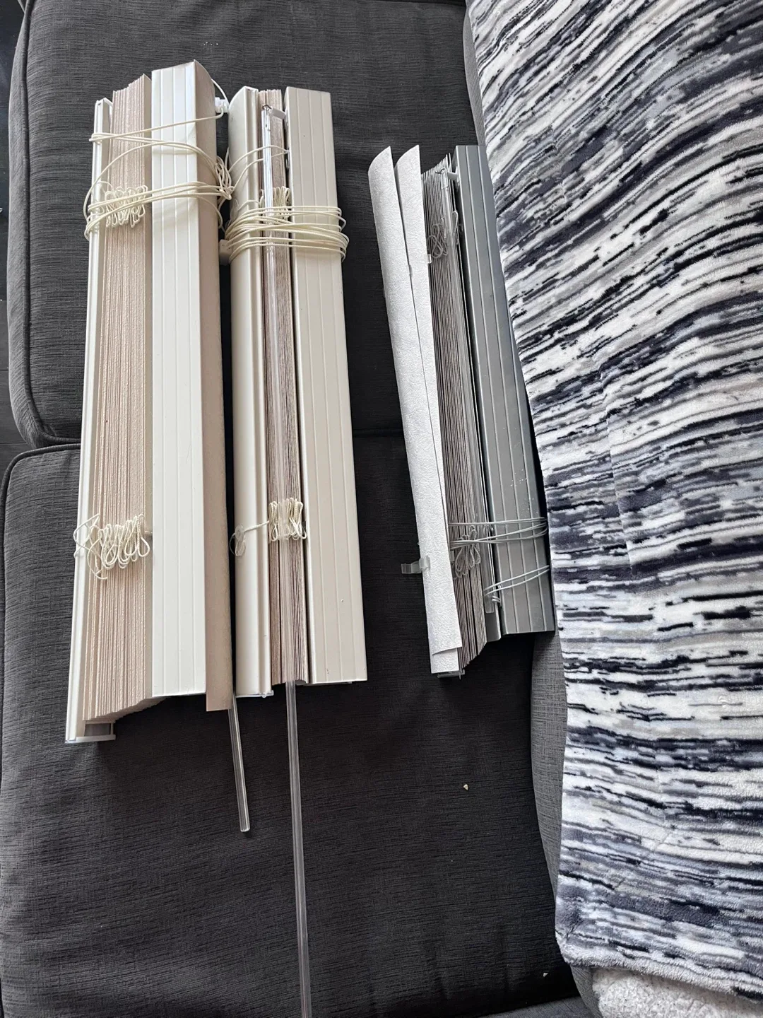 Assorted Window Blinds image indicator(7)