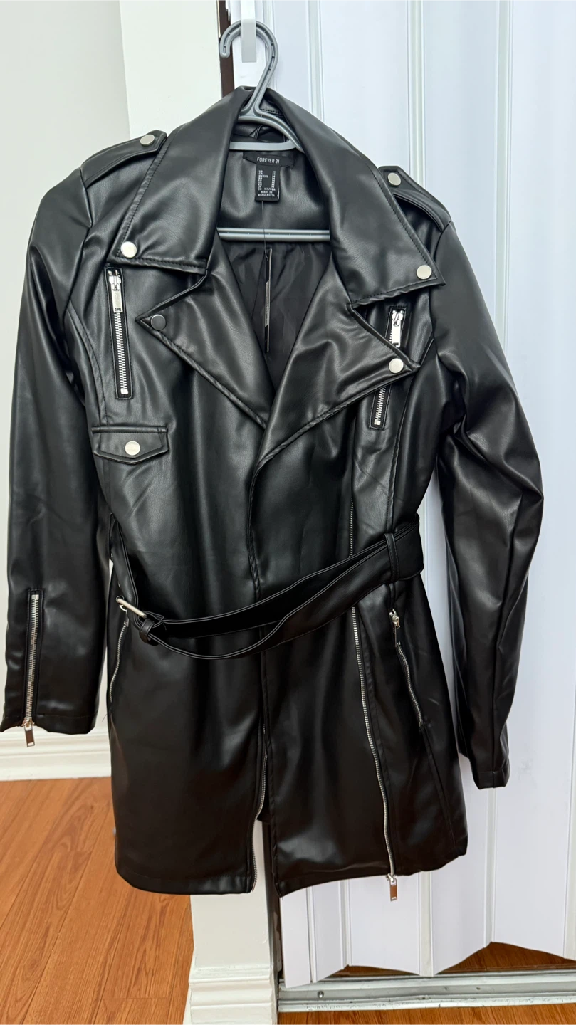 Forever 21 Black Faux Leather Trench Coat - Size M - photo 2