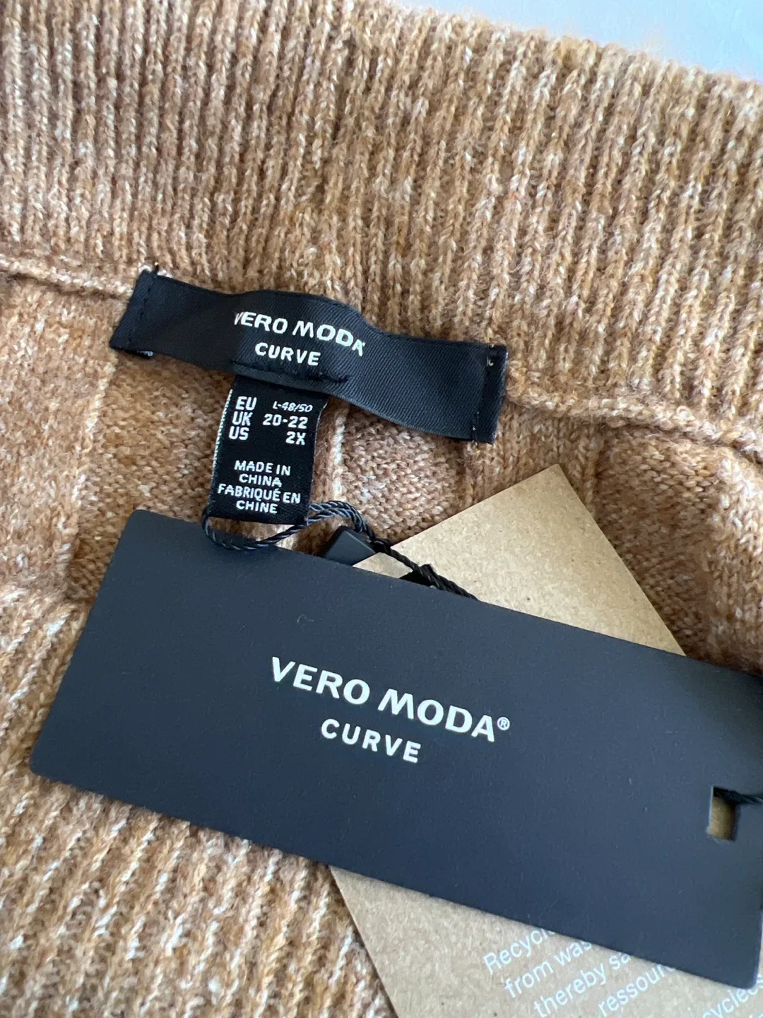 Vero Moda Curve Knit Pants - Size 2X image indicator(3)