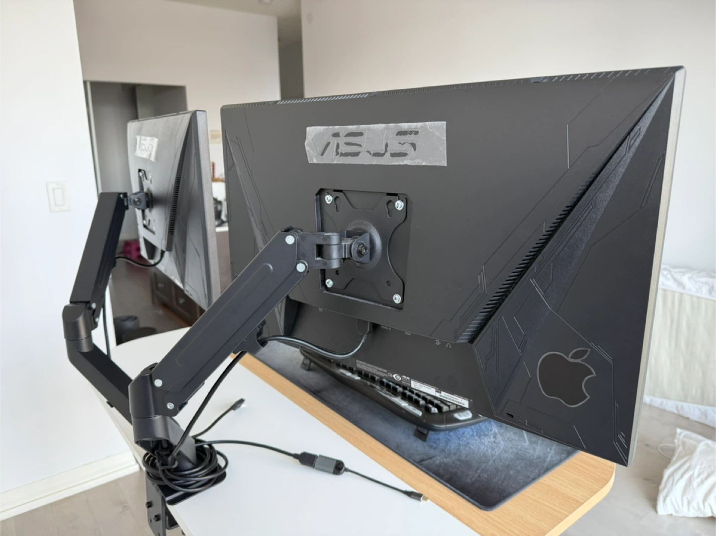 Dual Monitors and Accessories - photo 4