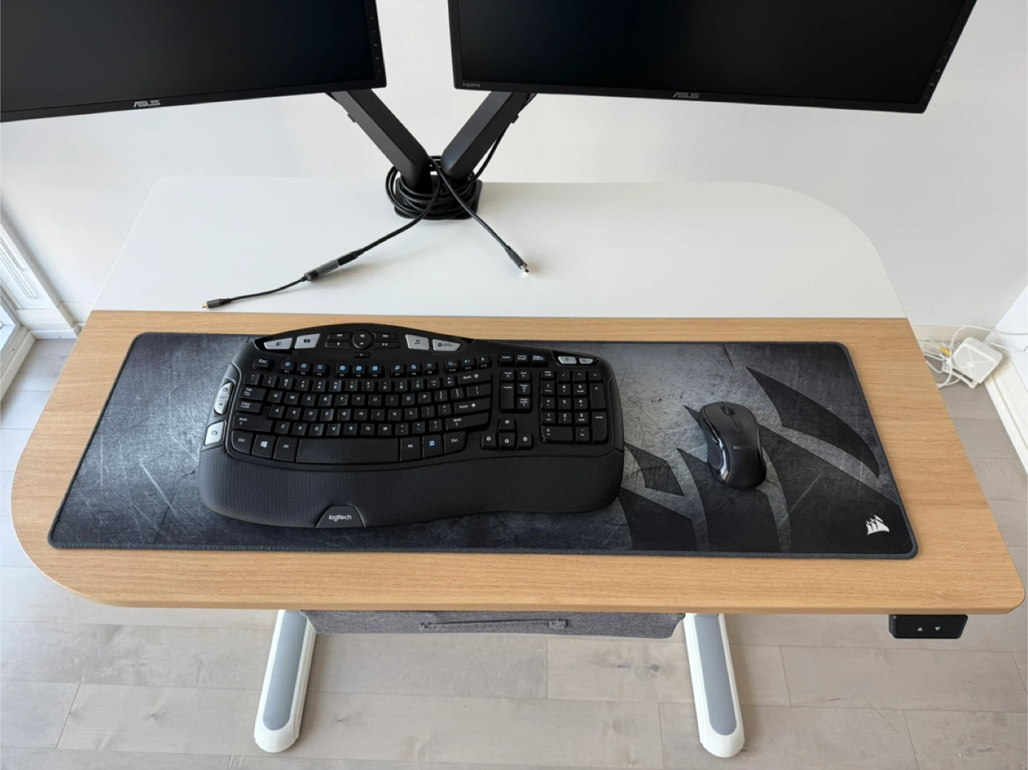 Dual Monitors and Accessories - photo 3