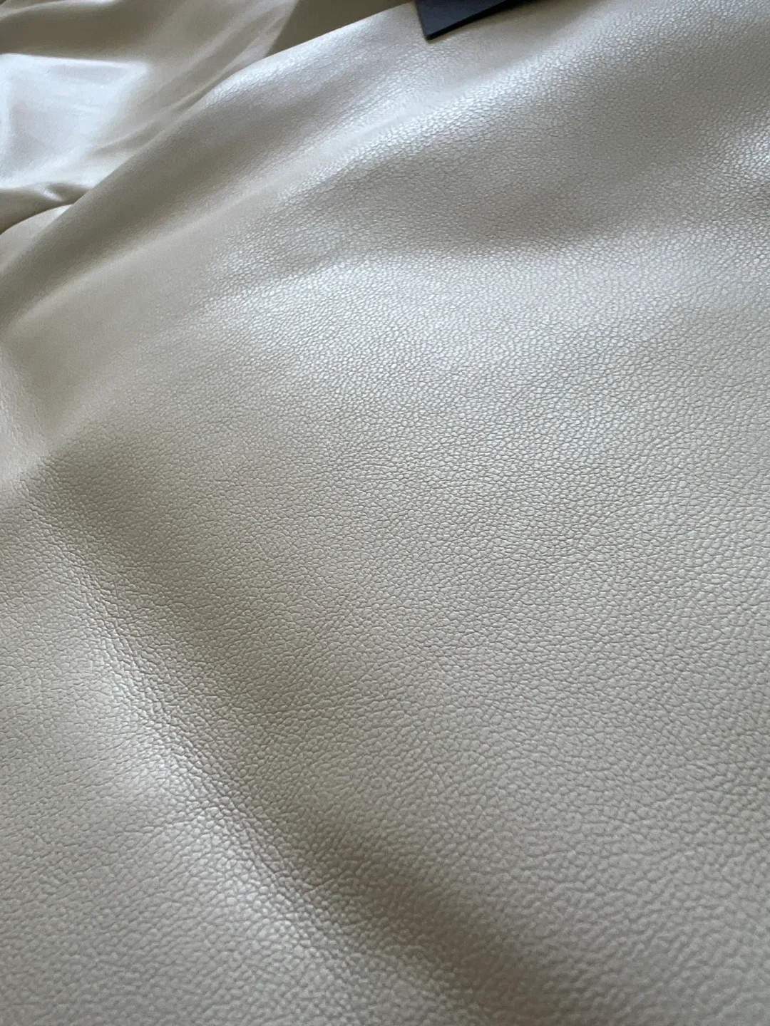 Vero Moda Curve Faux Leather Pants - Size 46/32 image indicator(3)