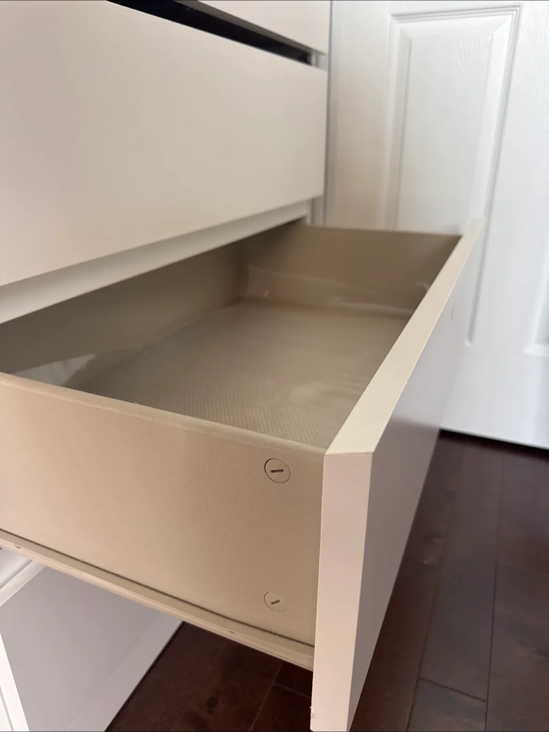 IKEA Hemnes 6-Drawer Dresser - White image indicator(2)