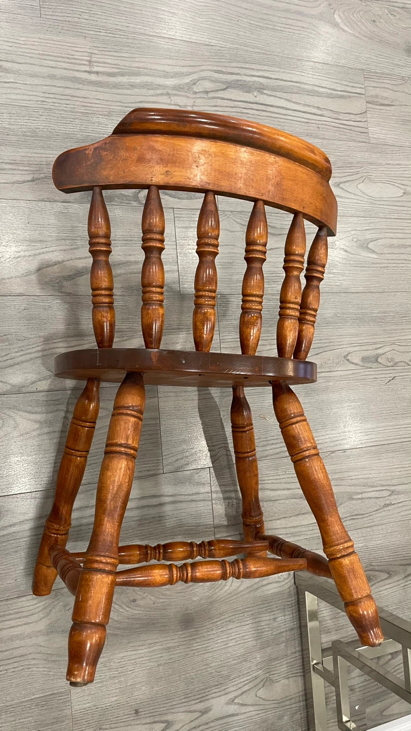 2 Wooden Spindle Back Chair - photo 3
