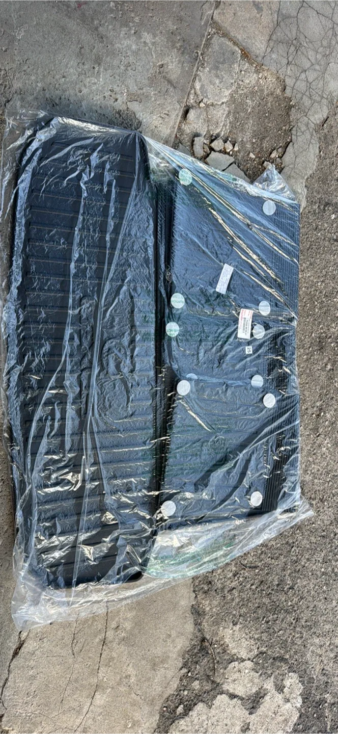 New 2016 Lexus RX Seatback Tray image indicator(2)