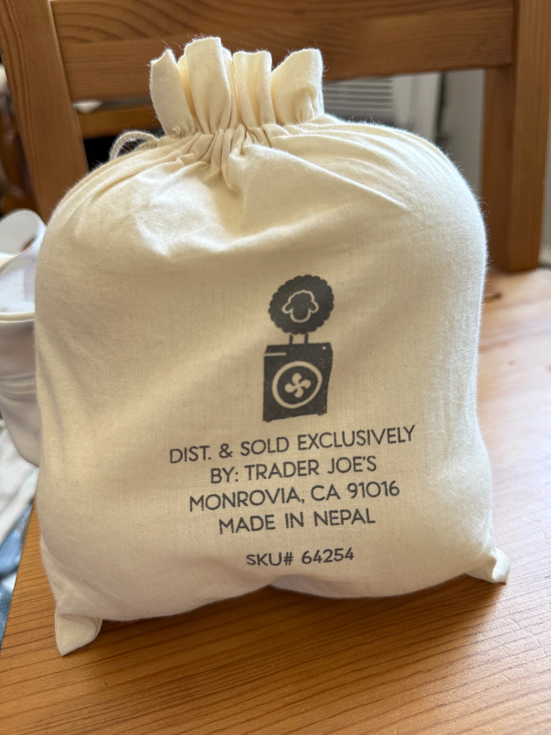 Trader Joe's Wool Dryer Balls - Set of 4 - photo 2