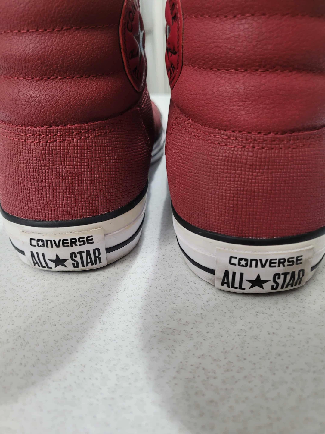 Converse All Star High Top shoes leather textured- Red - US 9 - photo 5