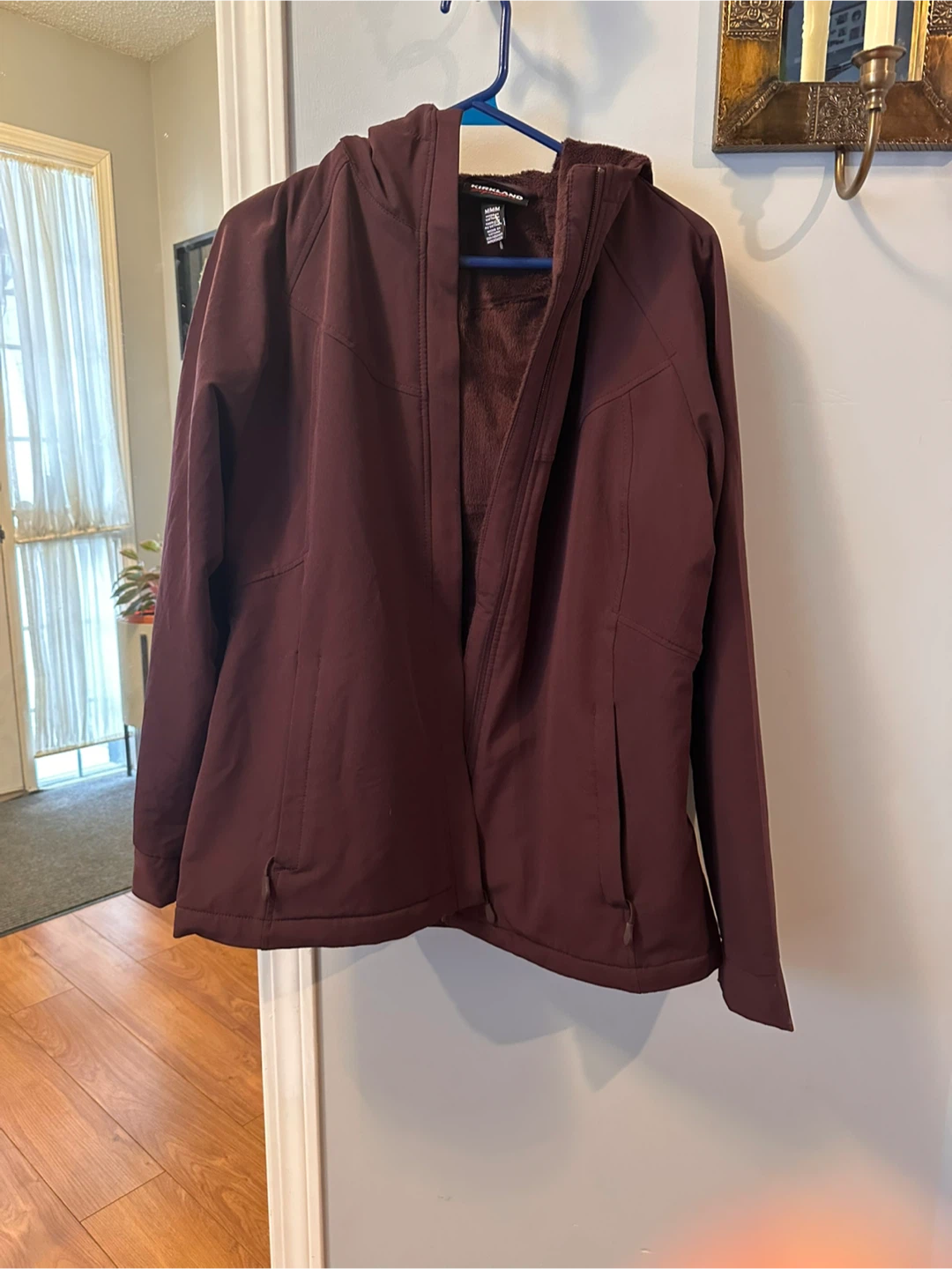 Kirkland Signature Jacket - Size M - photo 5