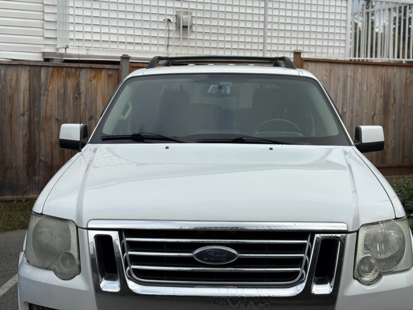 Ford Explorer Sport Trac Truck - photo 5