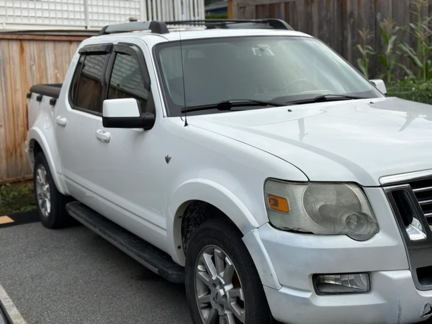 Ford Explorer Sport Trac Truck image indicator(6)