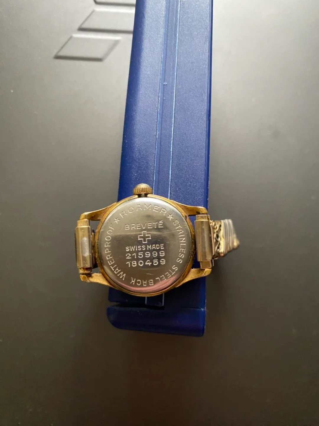 Roamer Vintage Incabloc Swiss Made Watch image indicator(3)