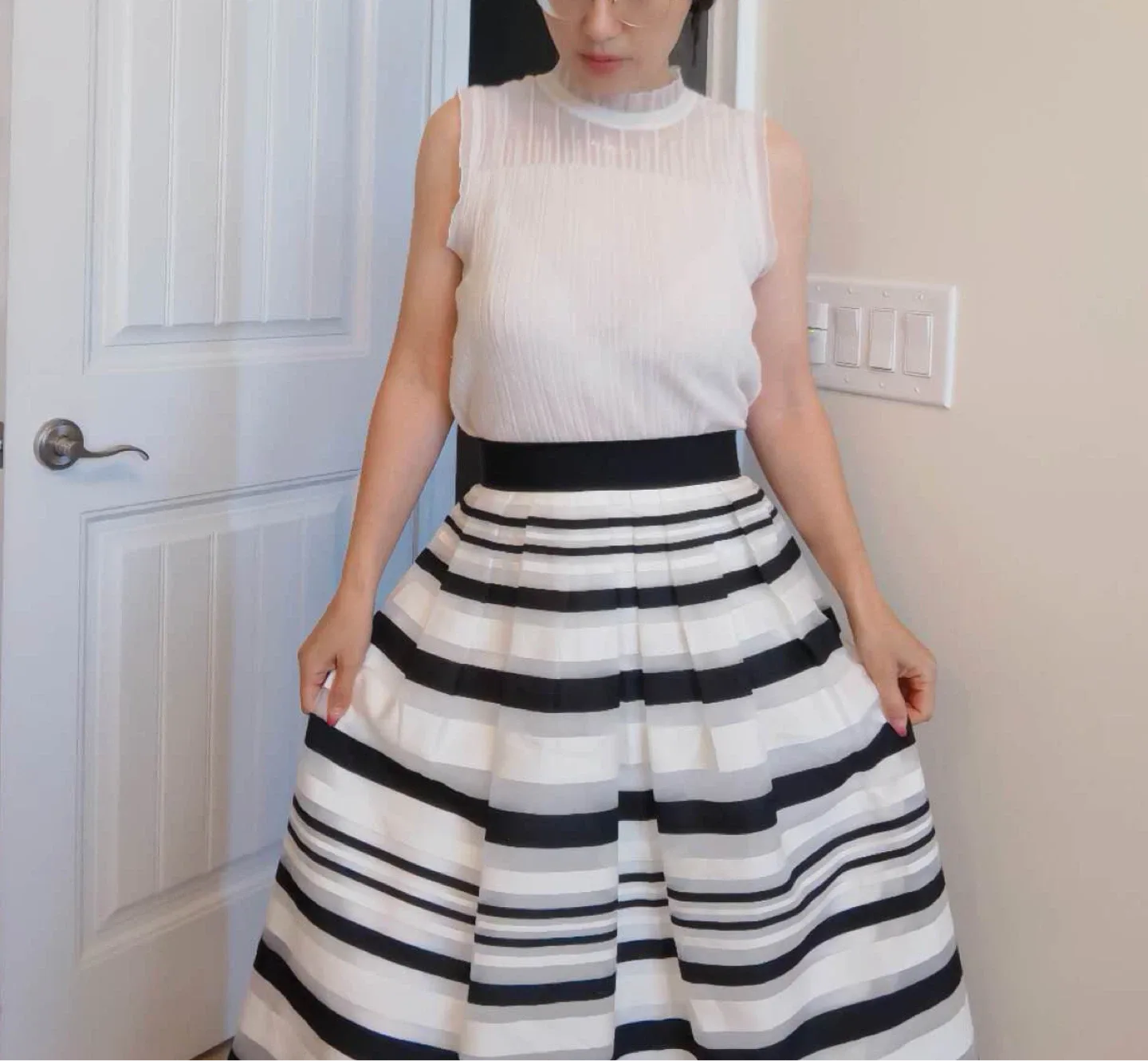 Striped Skirt - Black, White, & Grey image indicator(4)