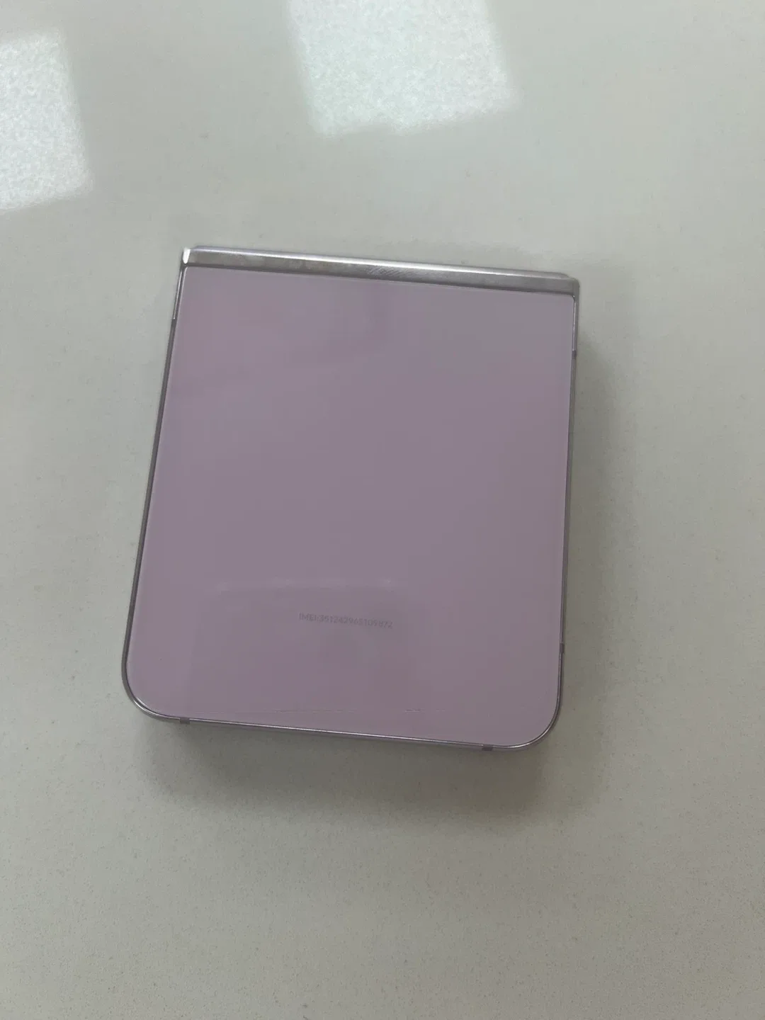 *NEED GONE ASAP* Samsung Z Flip 5 256gb Pink image indicator(4)