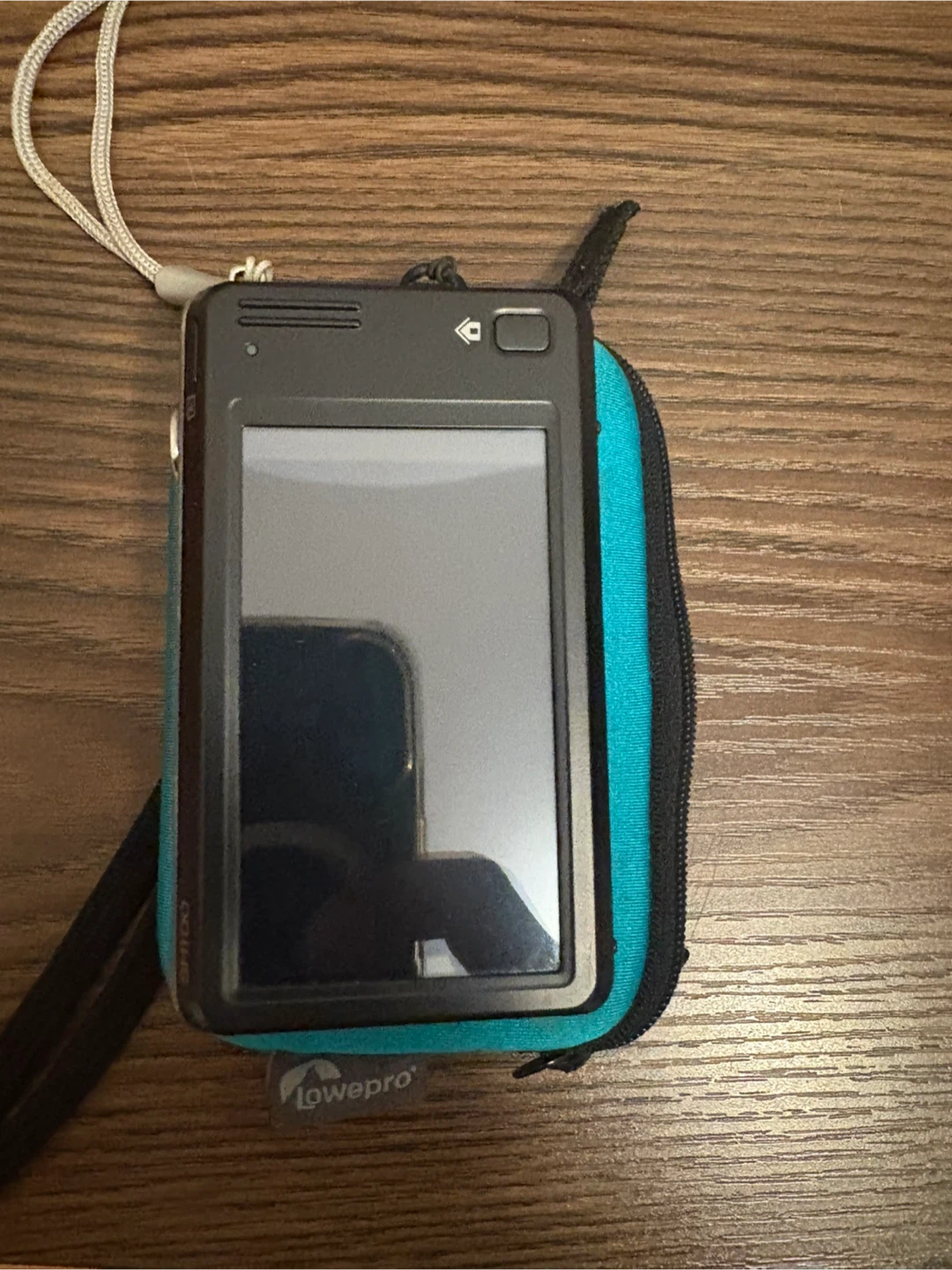 Samsung Digital Camera with Lowepro Case - photo 2
