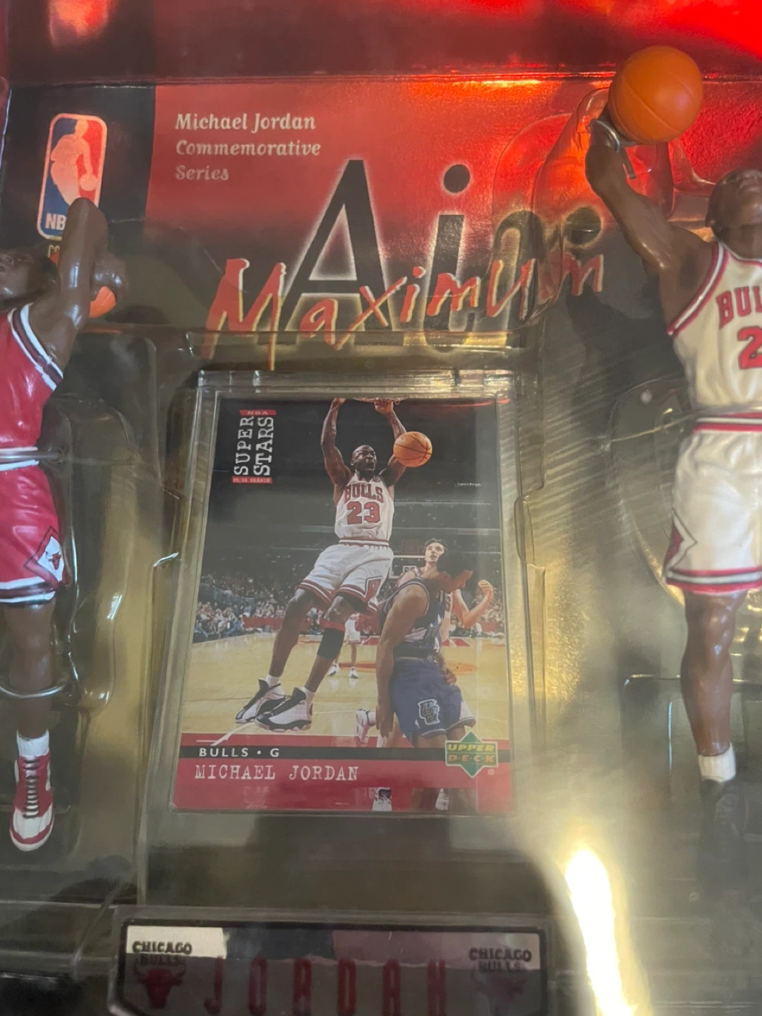 Michael Jordan Showcase Rookie Season Figurine Set - photo 2