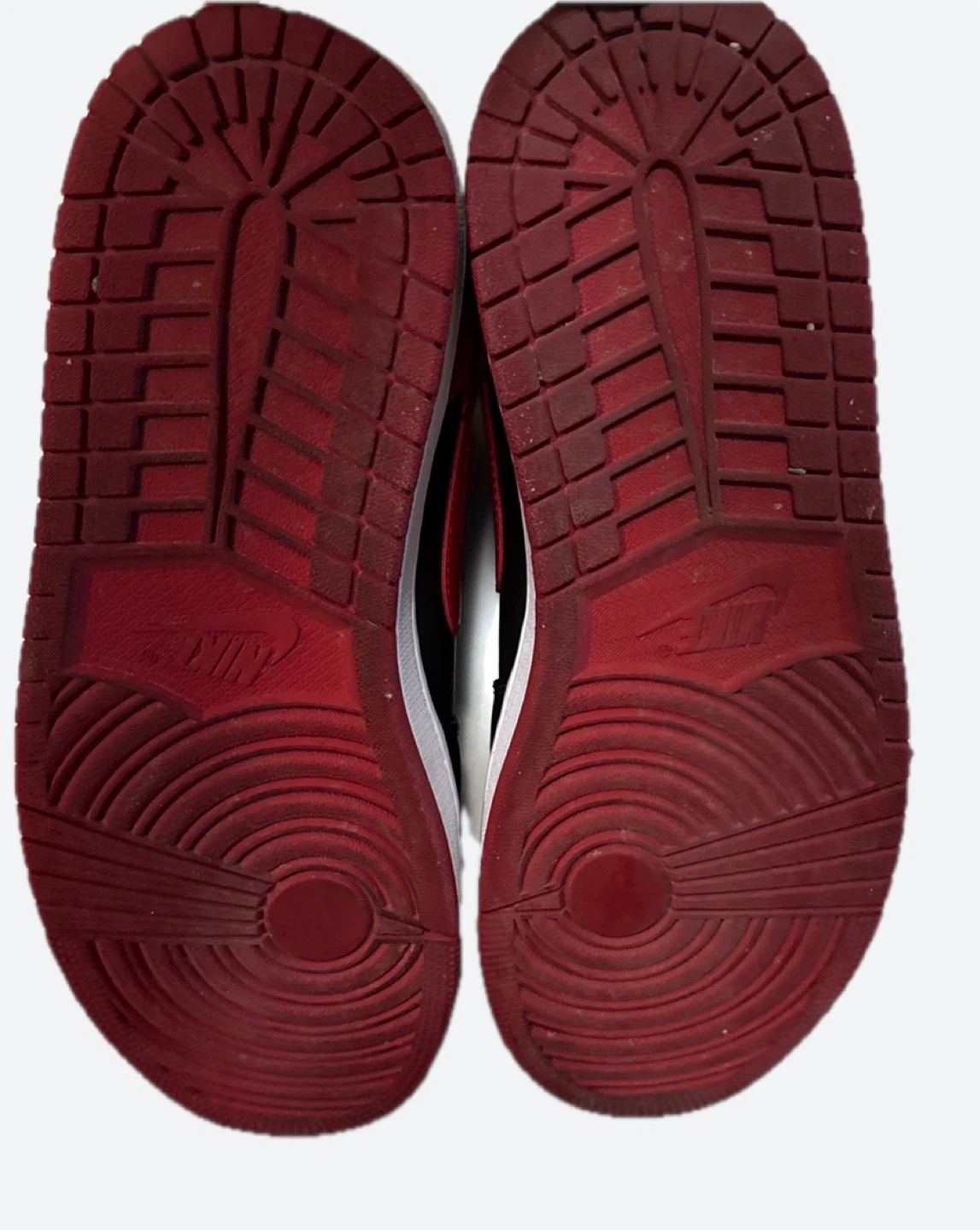 Nike Air Jordan 1 Mid Banned Black/Red - photo 5