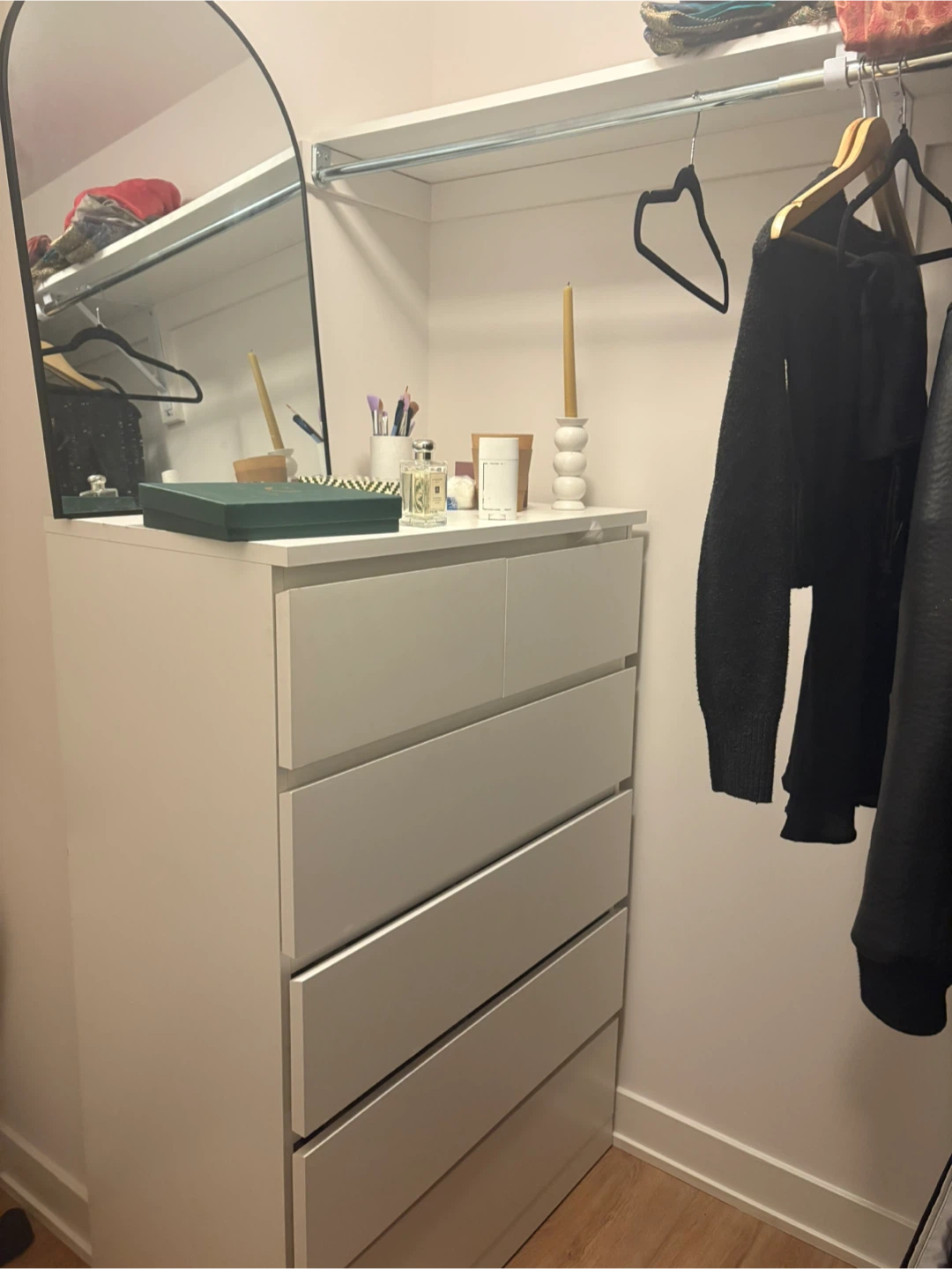 White IKEA MALM 5-Drawer Dresser