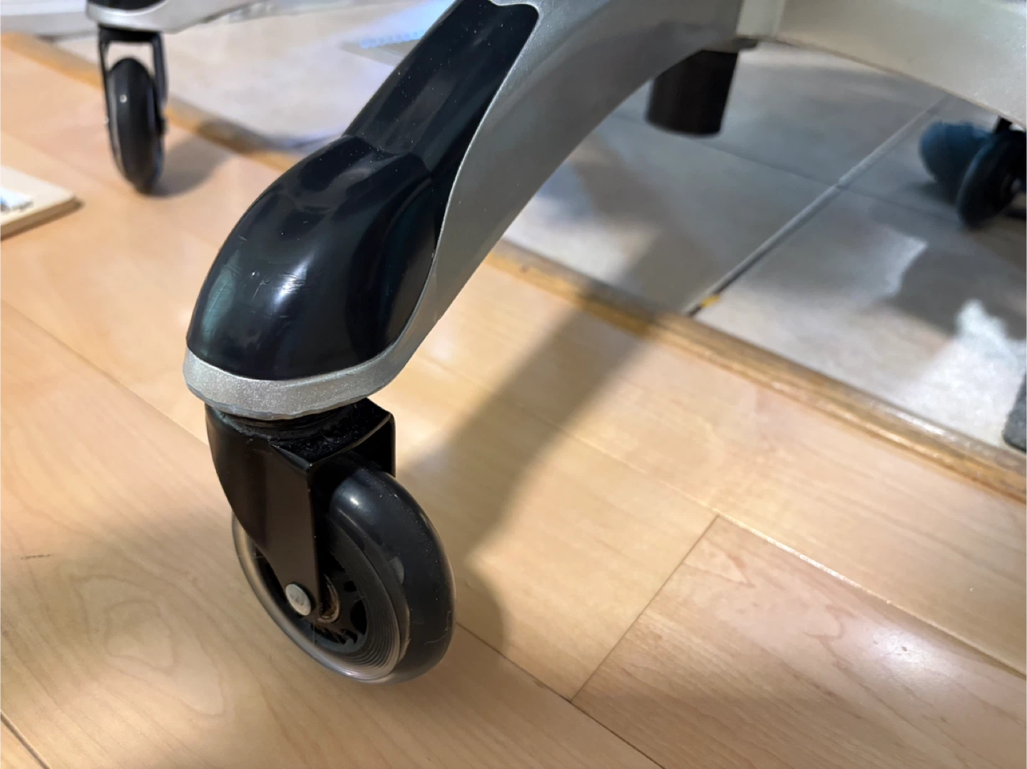 FlexFit Hyken Mesh Chair with Upgraded Caster Wheels - photo 3