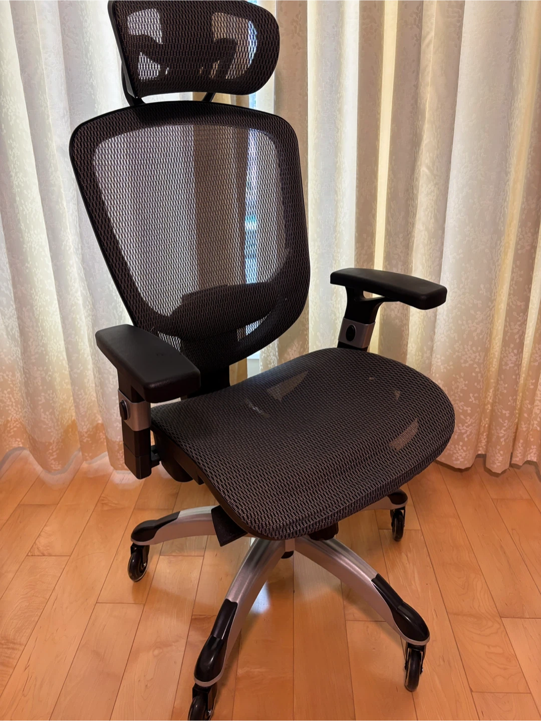 FlexFit Hyken Mesh Chair with Upgraded Caster Wheels - photo 2